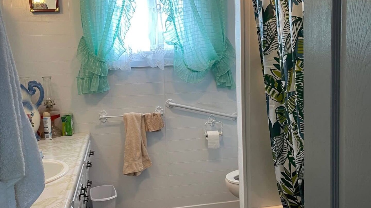 Photo of Bathroom in La Scie