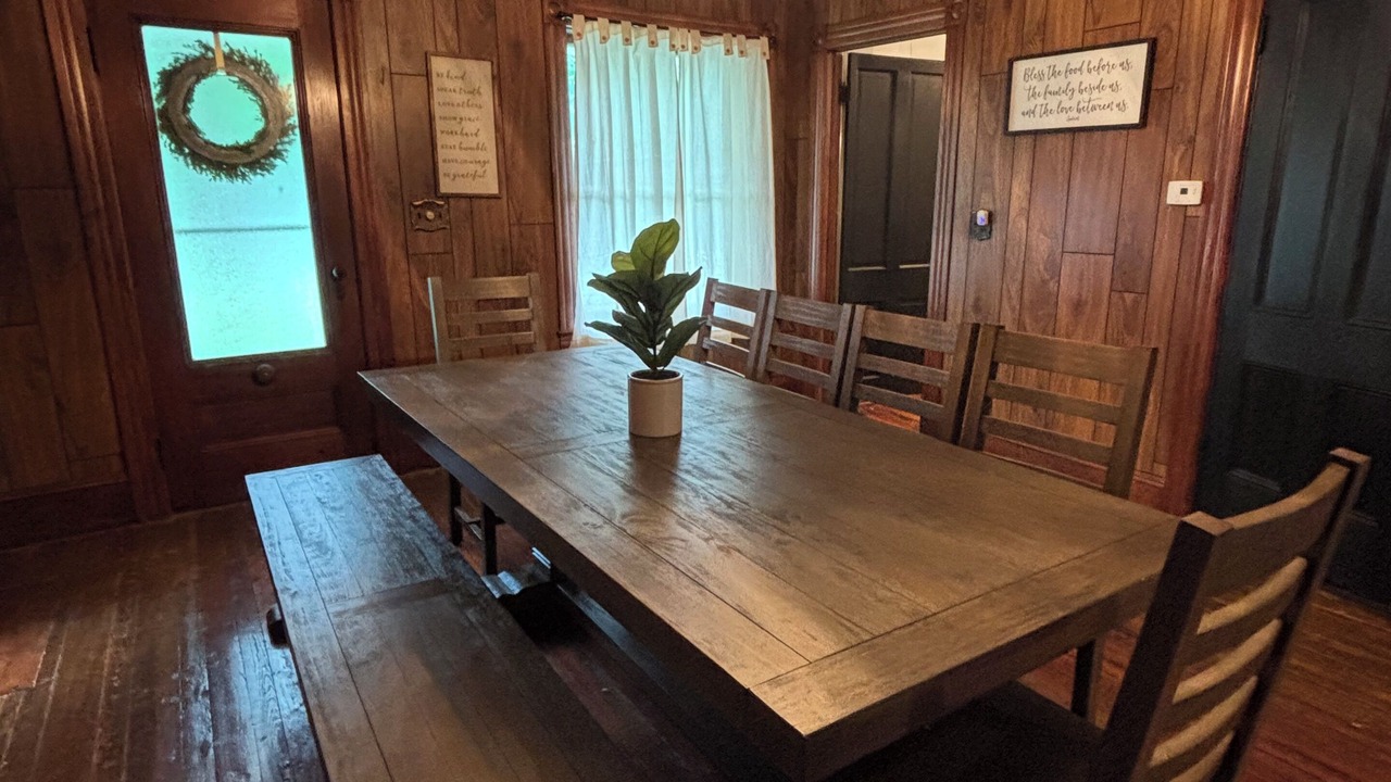 Photo of Livingroom in Jasper