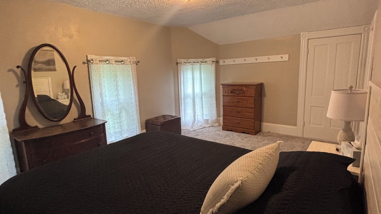 Photo of Bedroom in Jasper