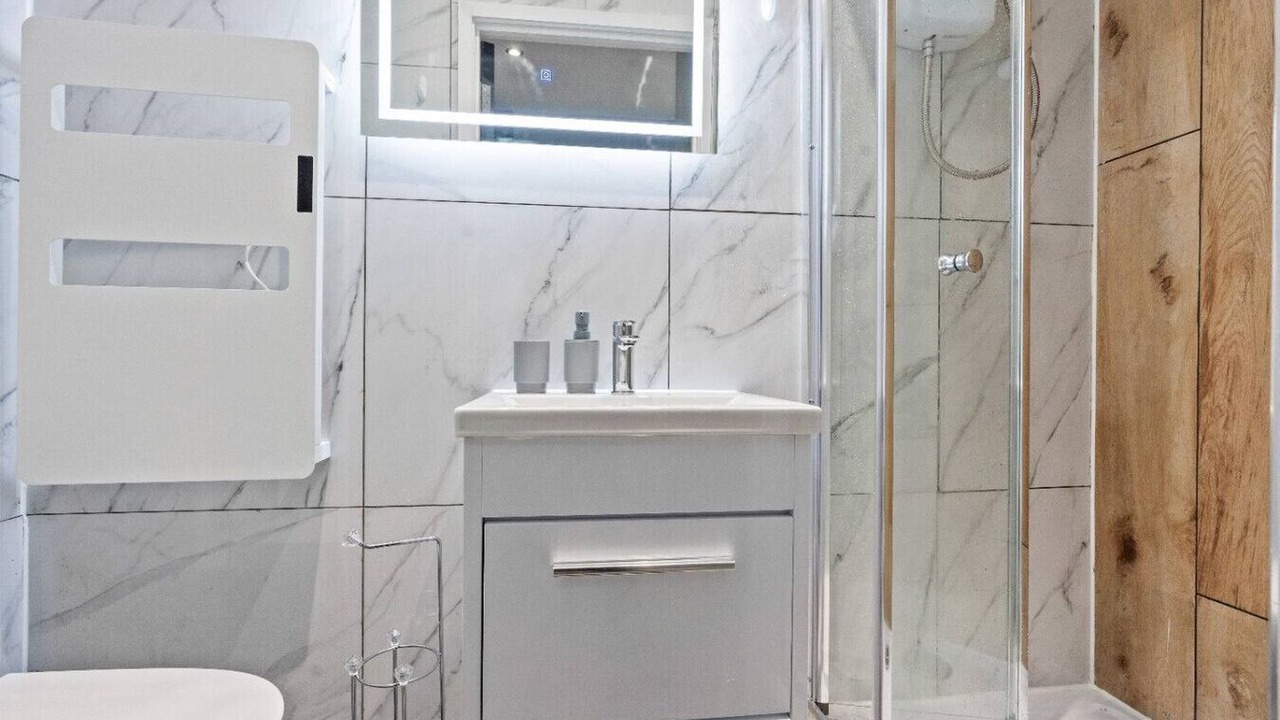 Photo of Bathroom in Banbury