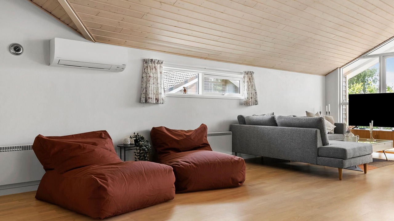 Photo of Bedroom in Hou