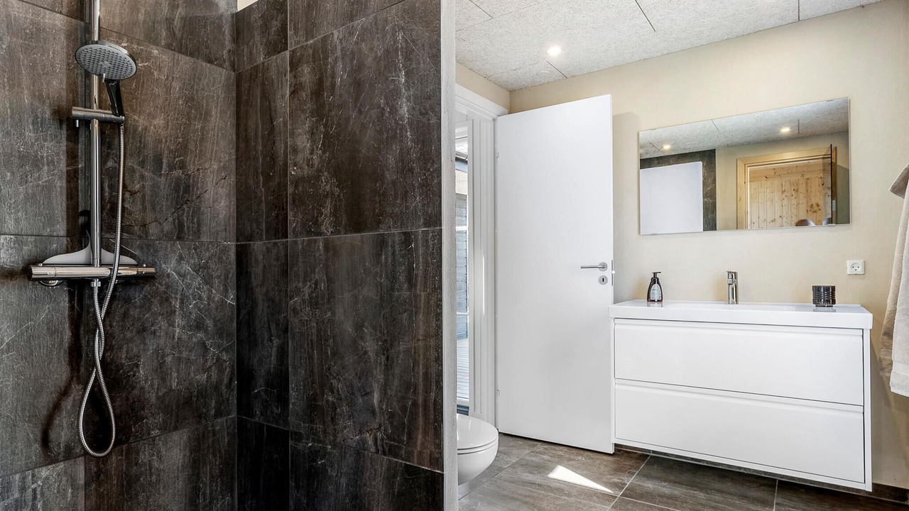 Photo of Bathroom in Bratten Strand