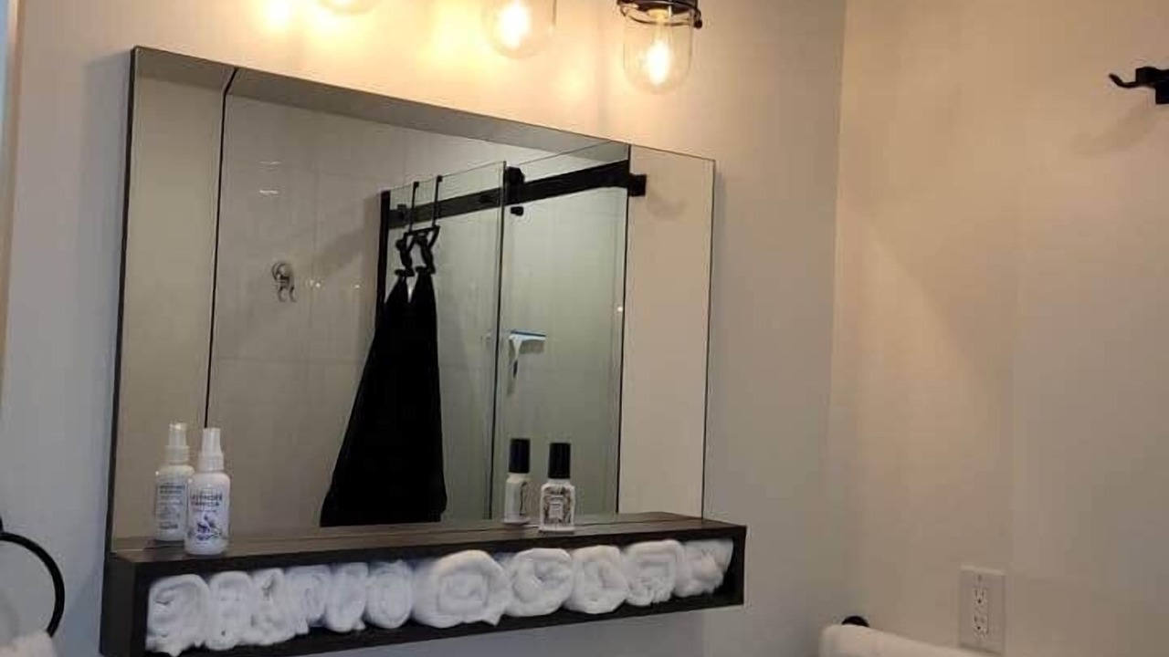 Photo of Others in Virgil