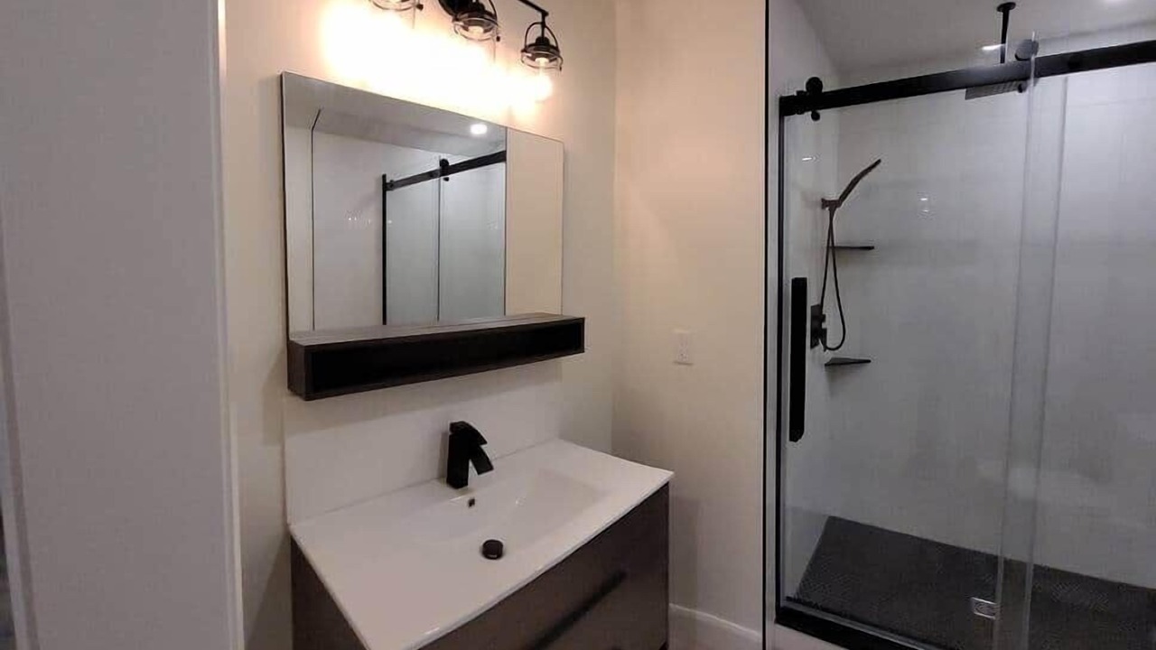 Photo of Others in Virgil