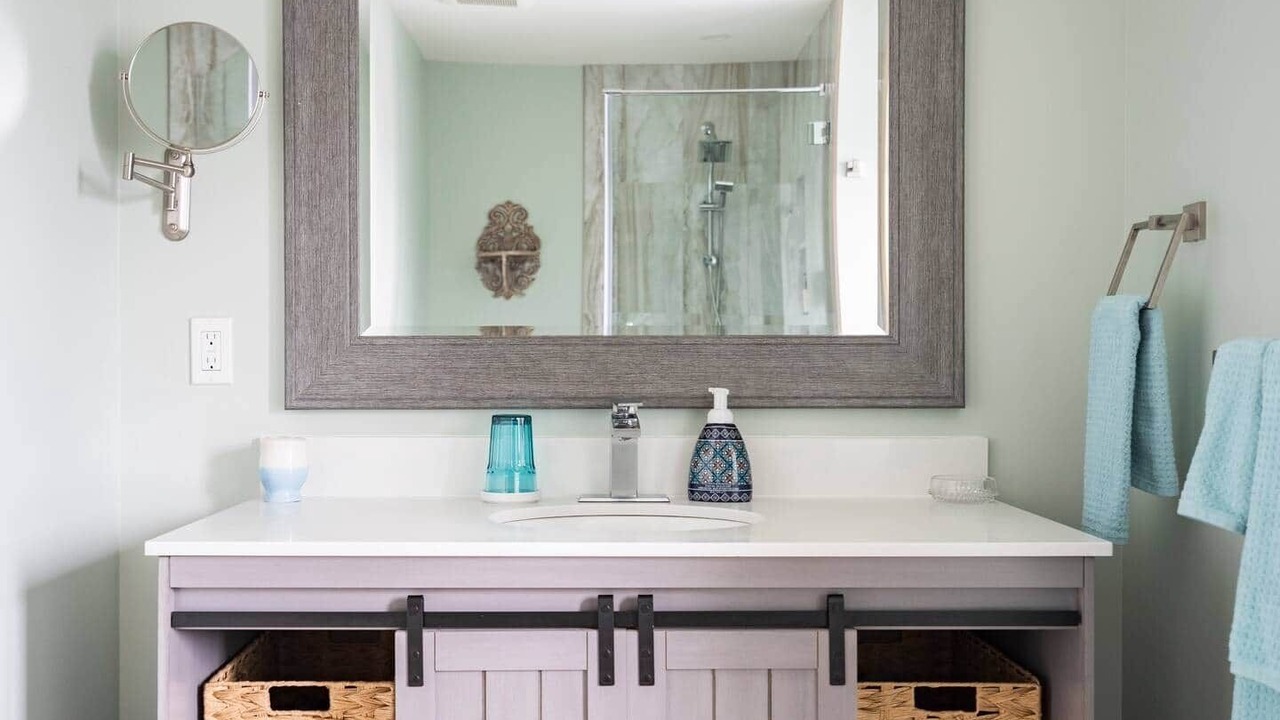 Photo of Bathroom in Virgil