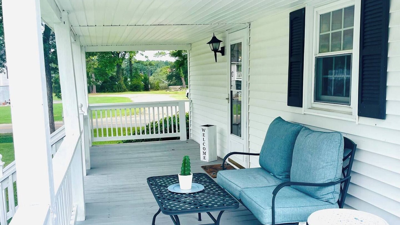 Photo of Patio Balcony in South River