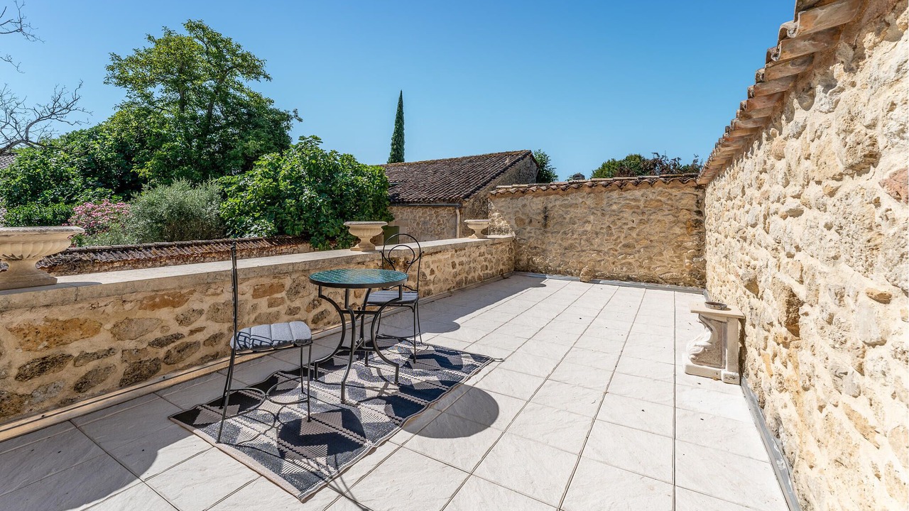 Photo of Others in Rauzan