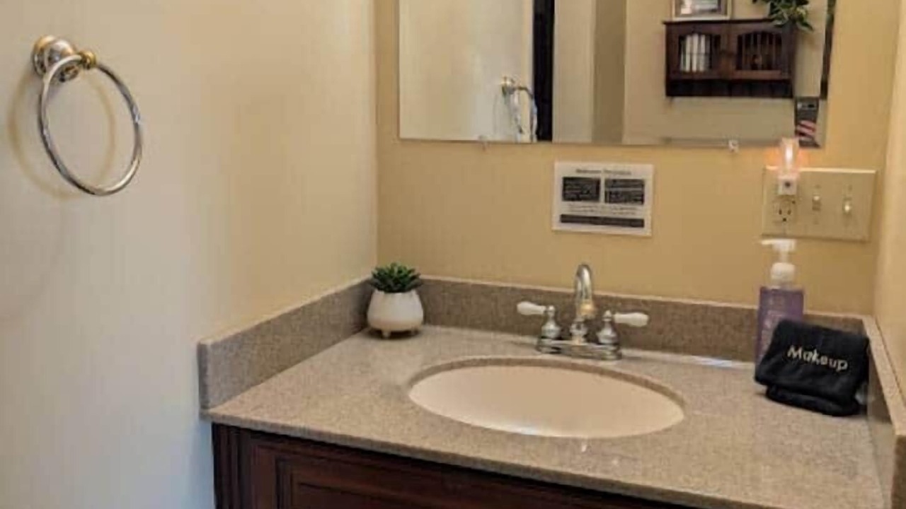 Photo of Bathroom in Hanover
