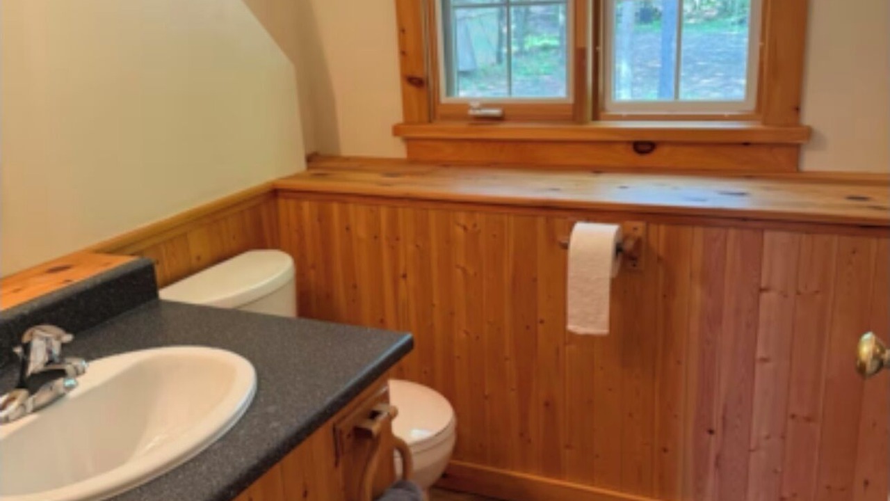 Photo of Bathroom in Muskoka Lakes