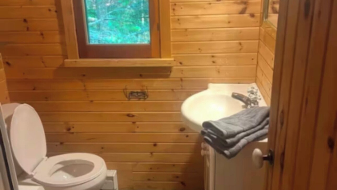 Photo of Bathroom in Muskoka Lakes