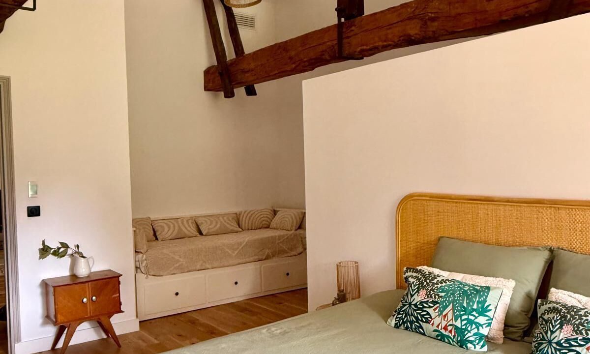 Photo of Bedroom in Gazaupouy