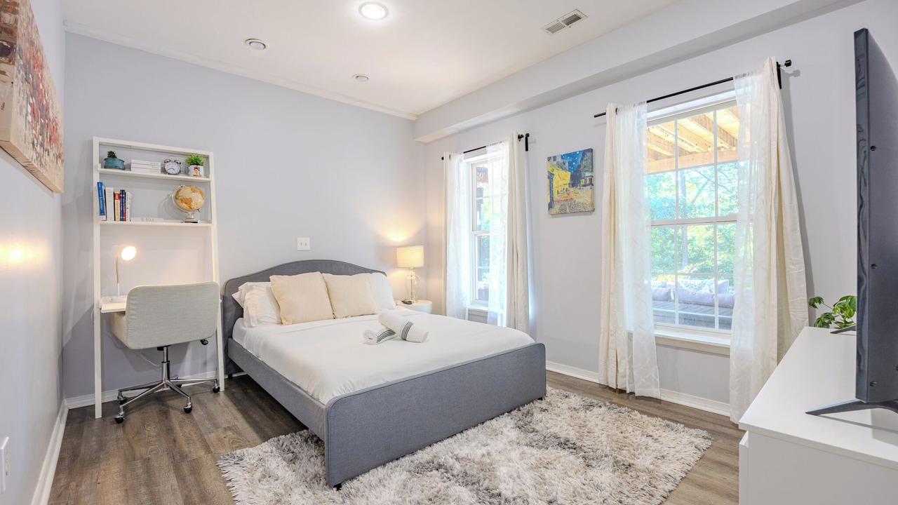 Photo of Bedroom in Herndon