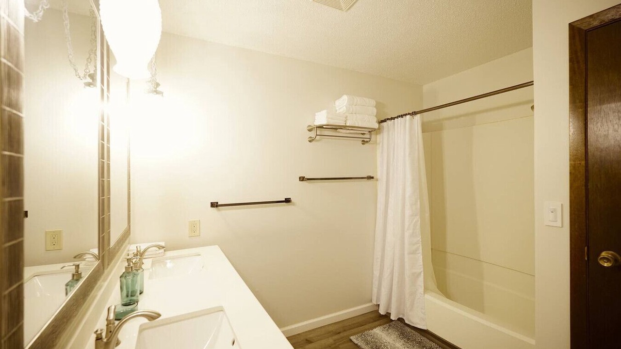 Photo of Bathroom in Sioux Falls