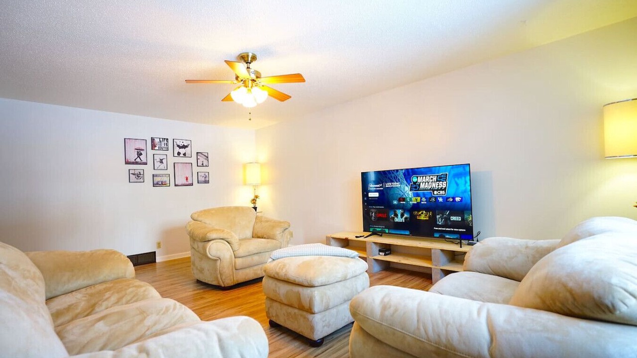 Photo of Livingroom in Sioux Falls