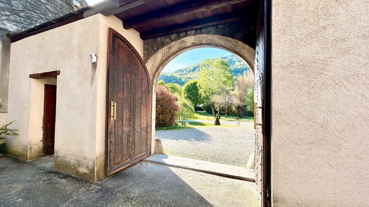 Photo of Outdoor in Cruet