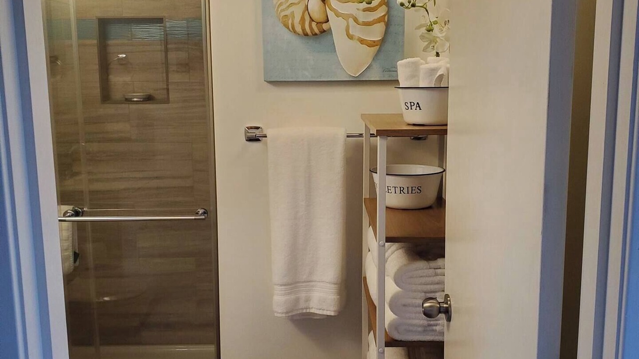 Photo of Bathroom in Bandon