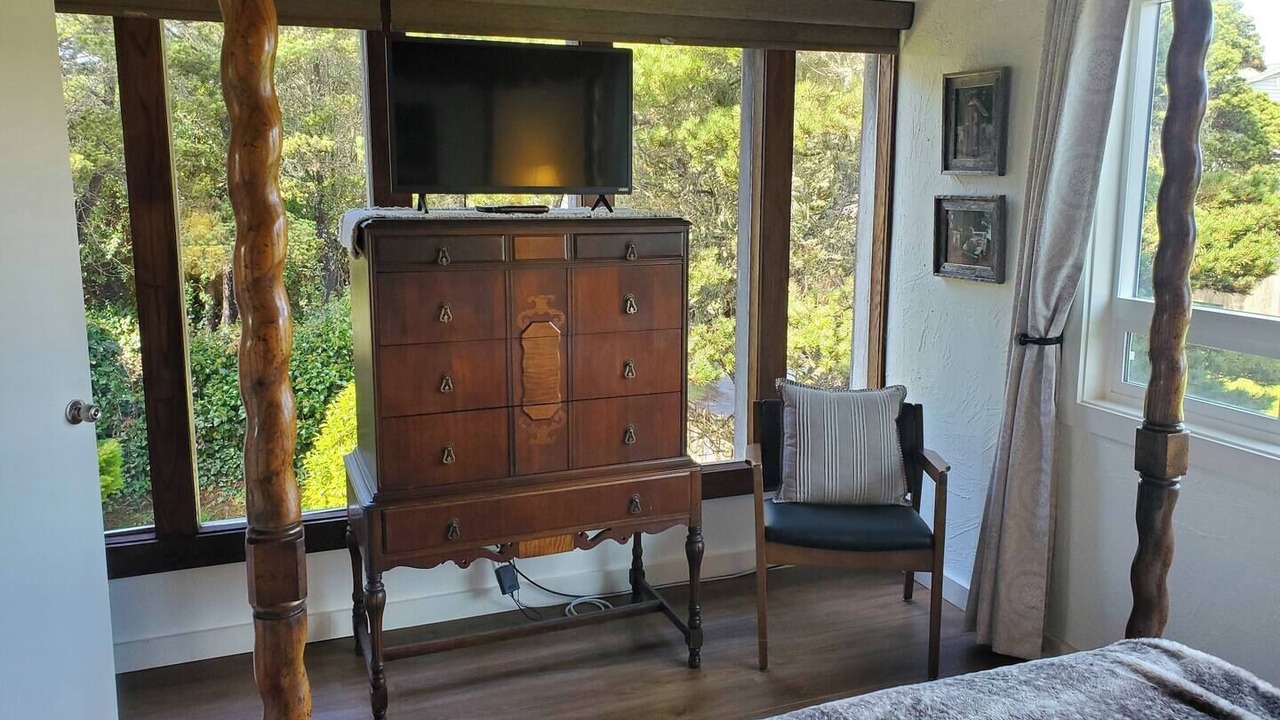 Photo of Bedroom in Bandon
