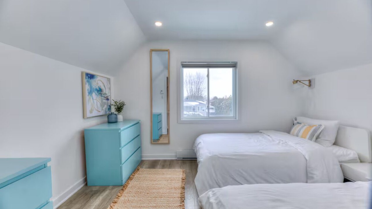 Photo of Bedroom in Saint-Hubert