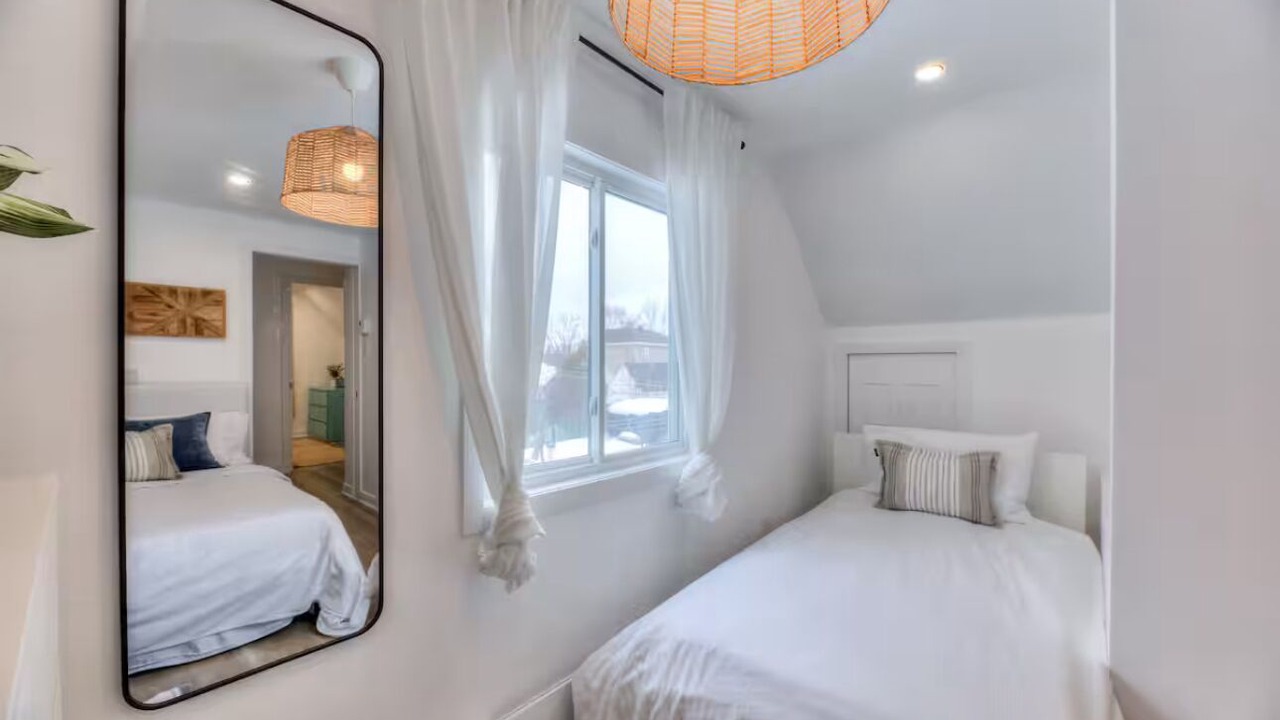 Photo of Bedroom in Saint-Hubert