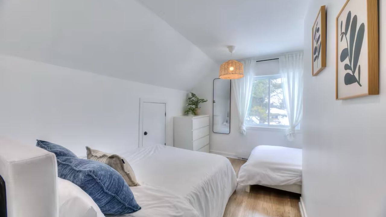 Photo of Bedroom in Saint-Hubert