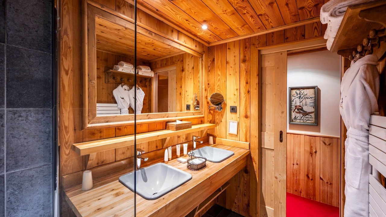 Photo of Bathroom in Cognet