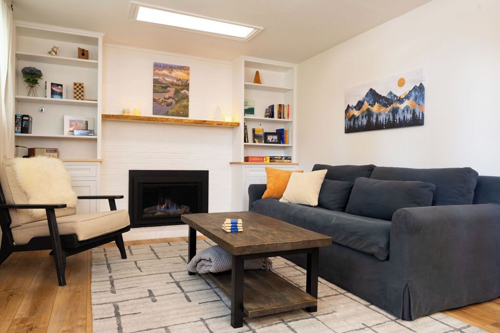 Photo of Livingroom in Louisville