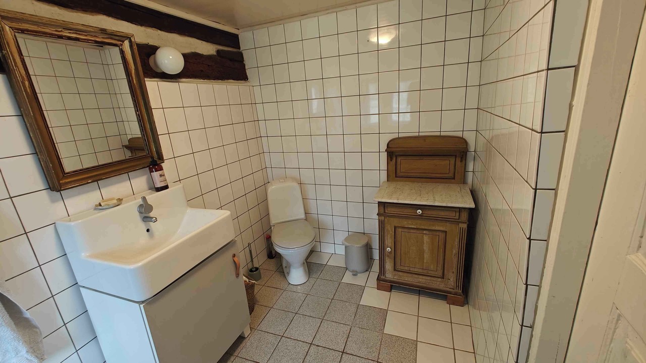 Photo of Others in Hojer