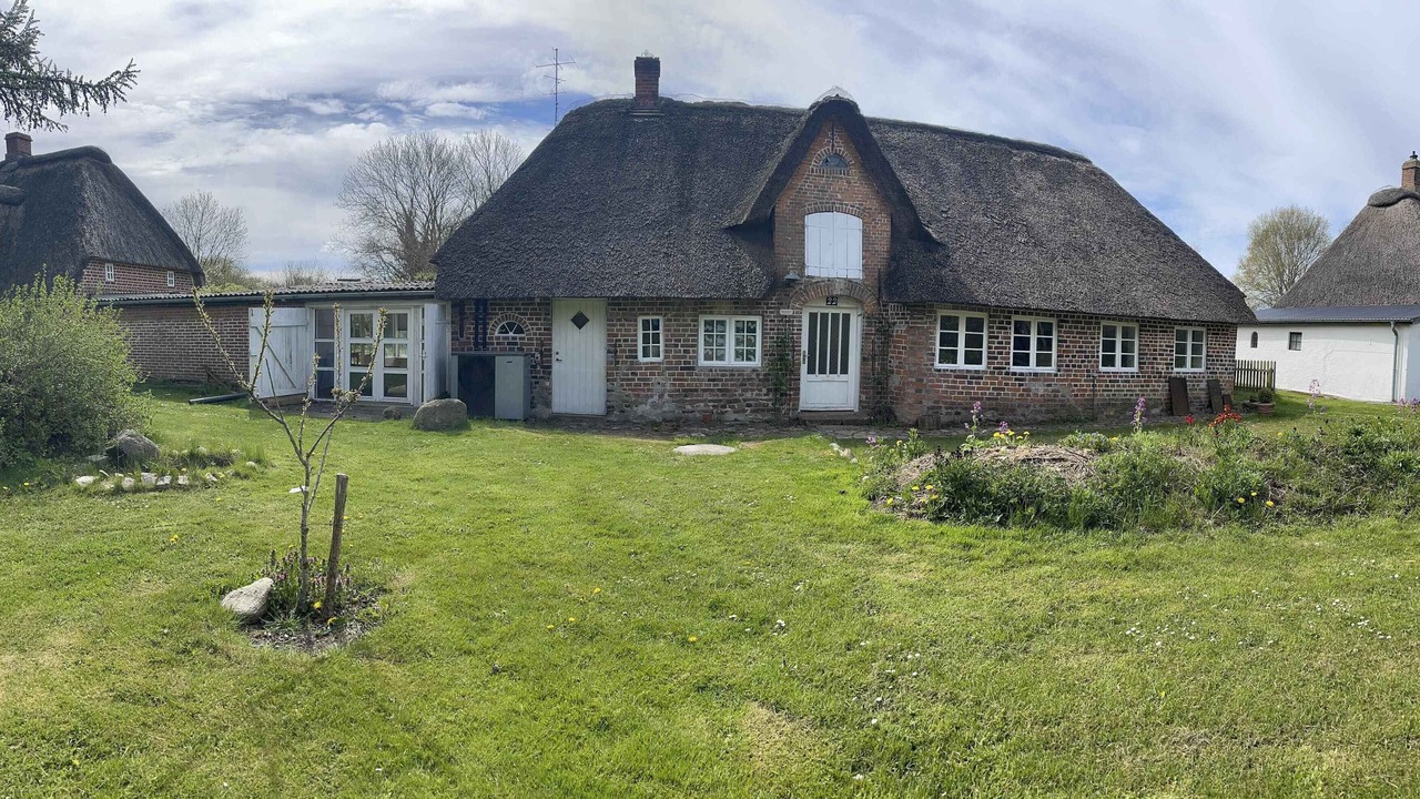 Photo of Others in Hojer