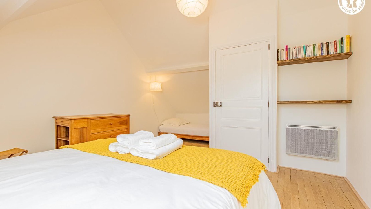 Photo of Bedroom in Chardonnay