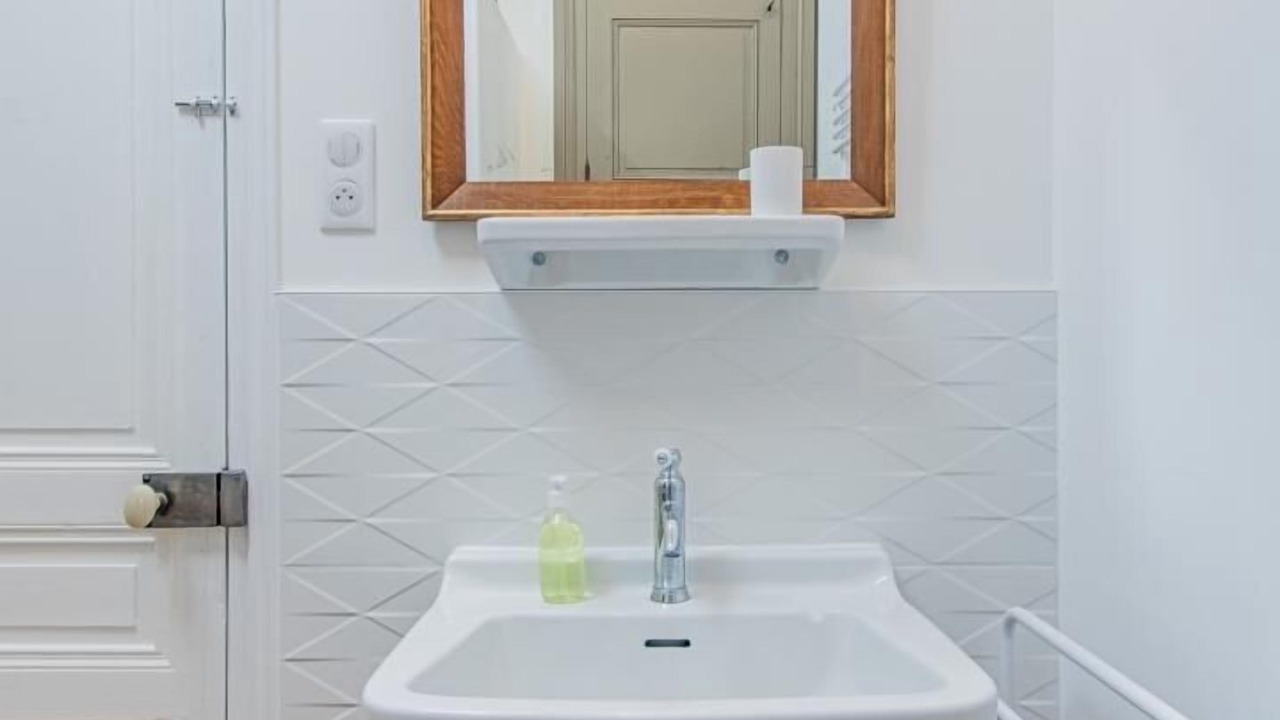 Photo of Bathroom in Chardonnay