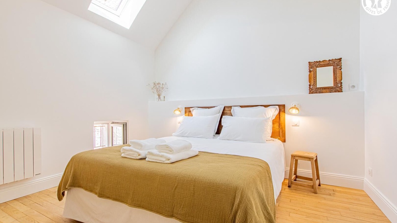 Photo of Bedroom in Chardonnay