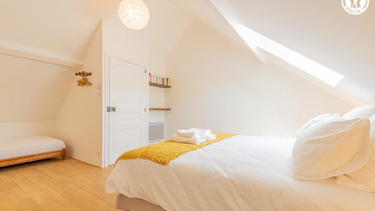 Photo of Bedroom in Chardonnay