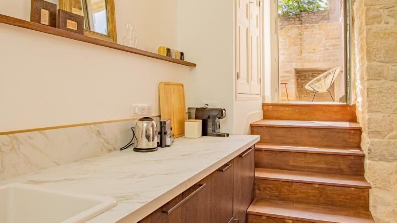 Photo of Others in Chardonnay