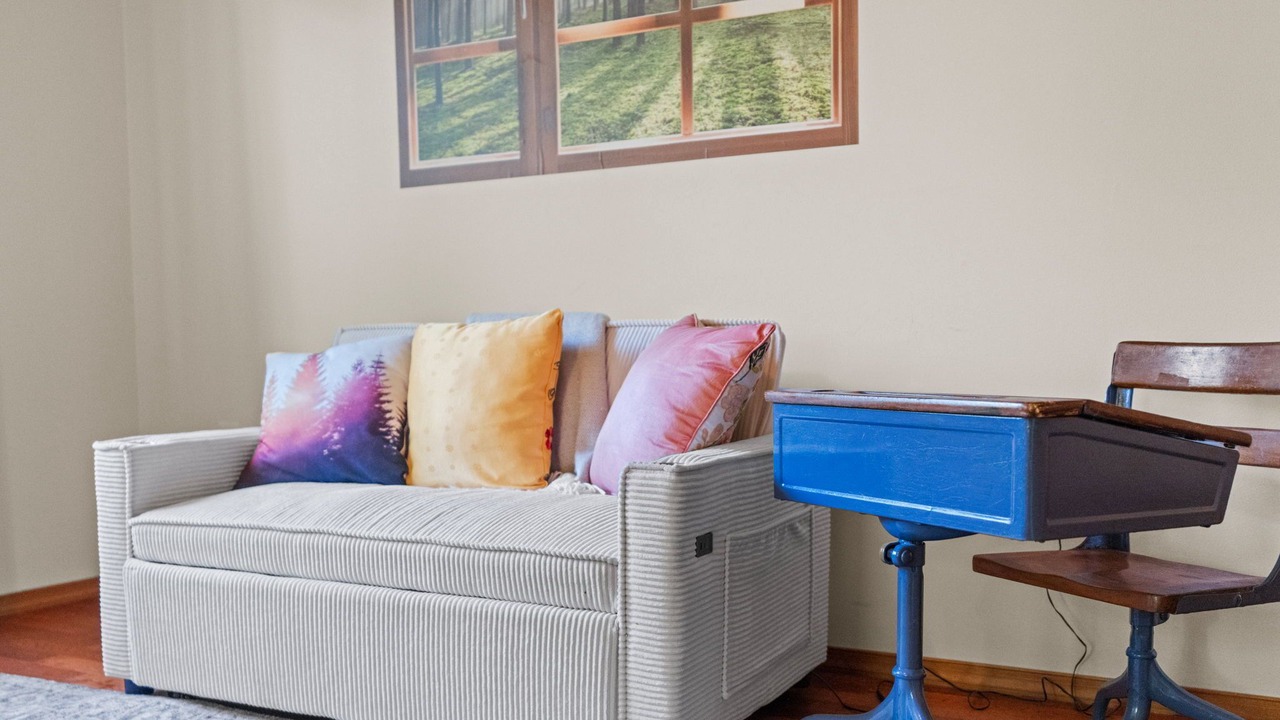 Photo of Livingroom in Jim Thorpe