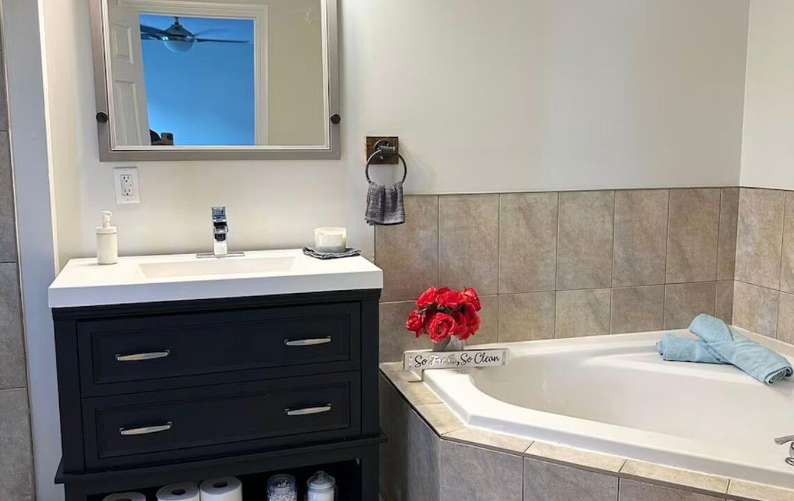 Photo of Bathroom in Courtice