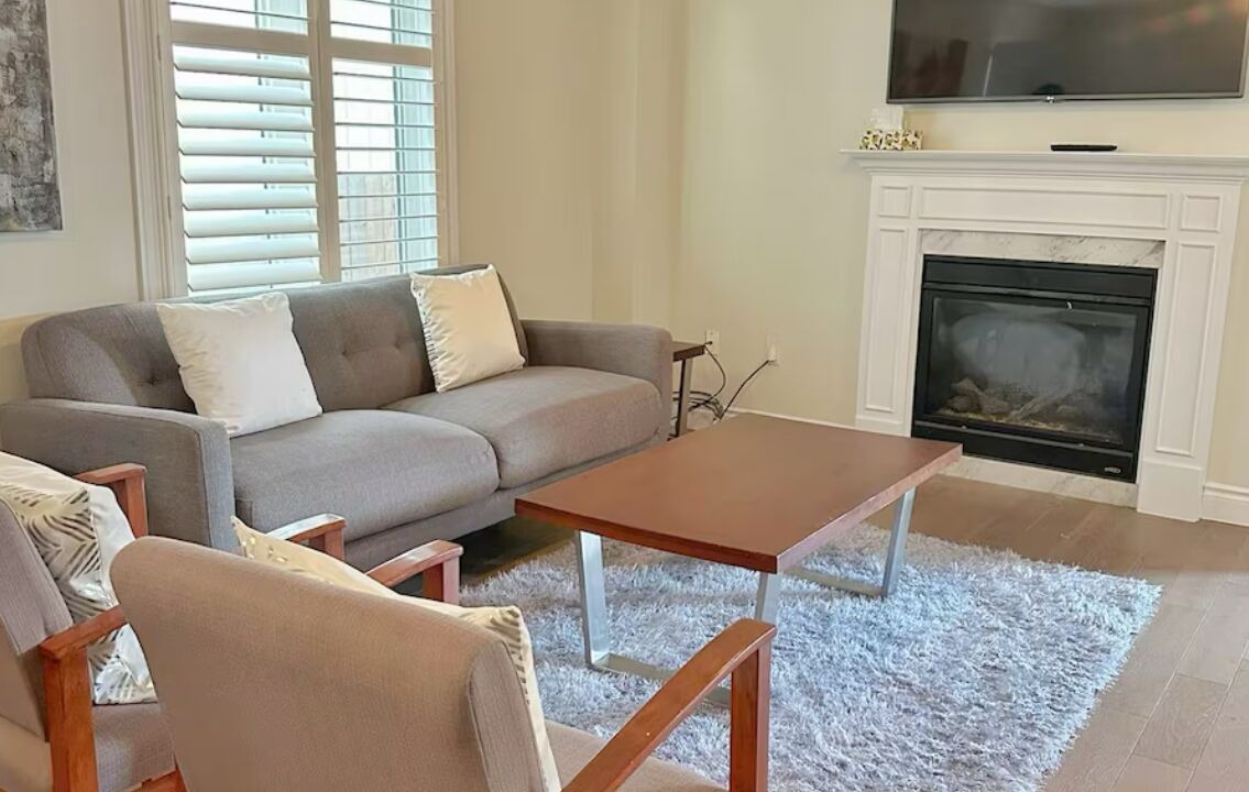 Photo of Livingroom in Courtice