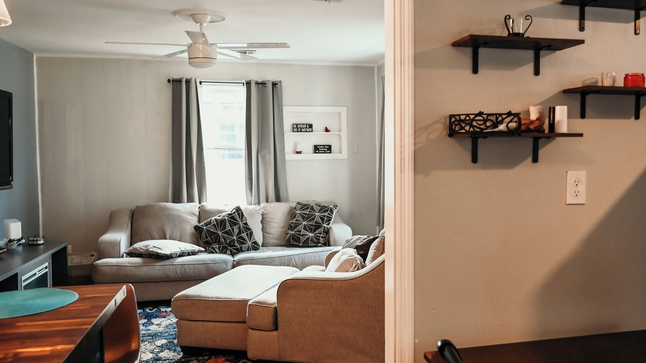 Photo of Livingroom in Midtown