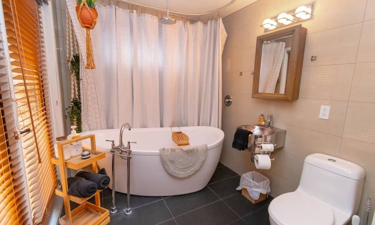 Photo of Bathroom in Innisfil