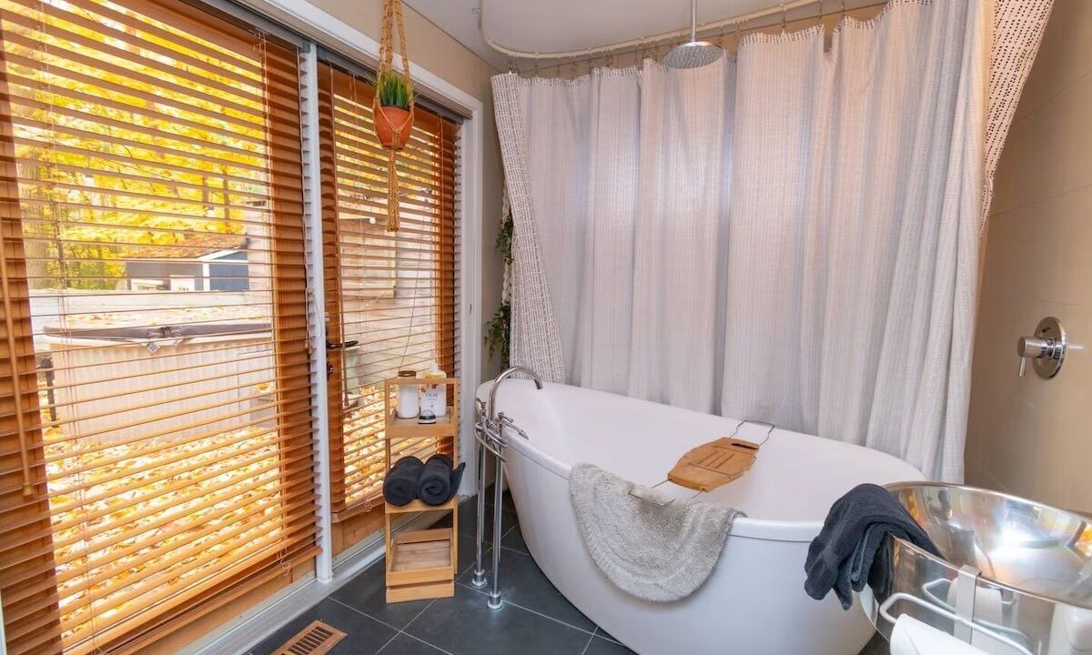 Photo of Bathroom in Innisfil