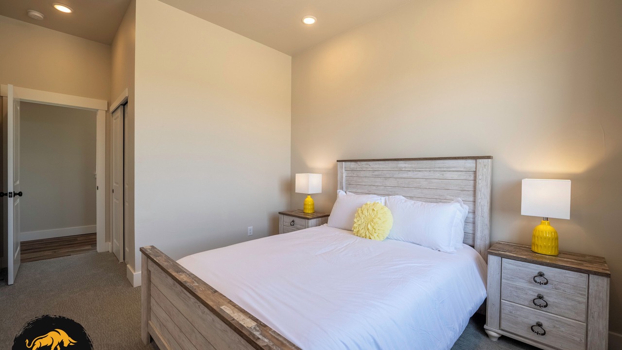 Photo of Bedroom in Glendo
