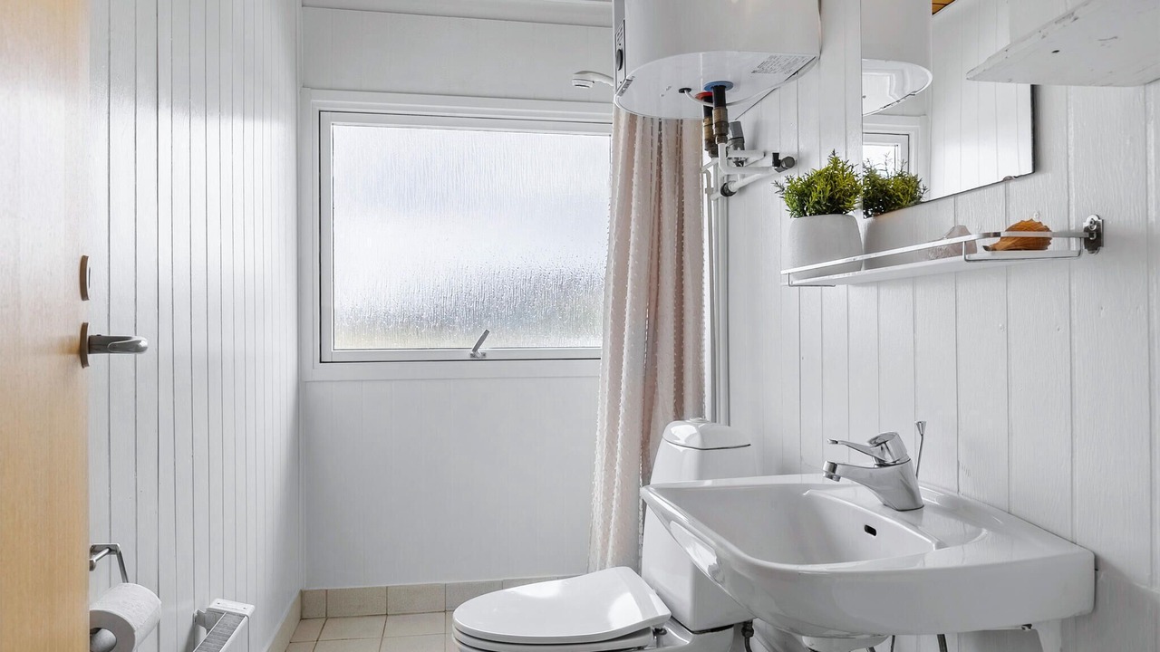 Photo of Bathroom in Klitmoller