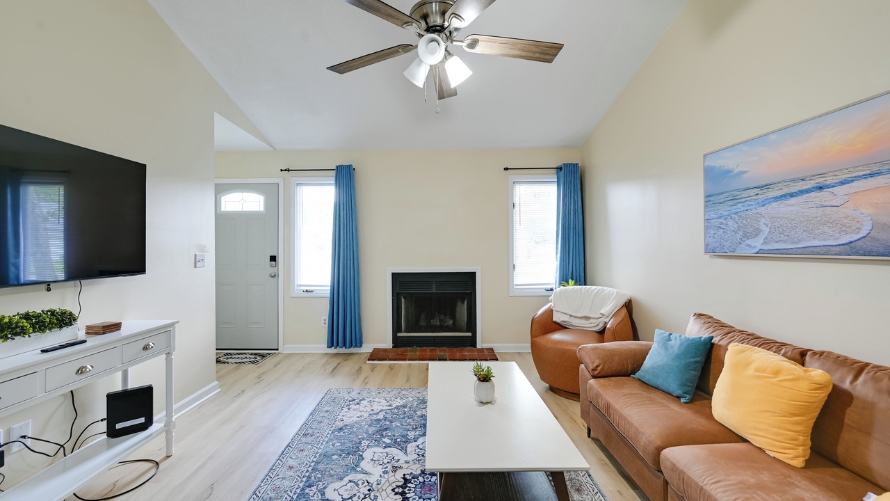 Photo of Livingroom in Greenville