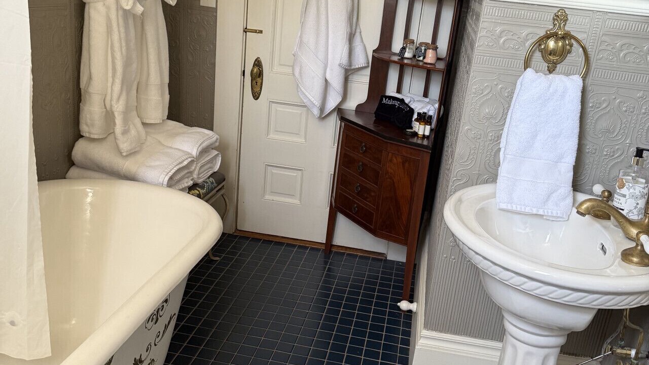 Photo of Bathroom in Guthrie
