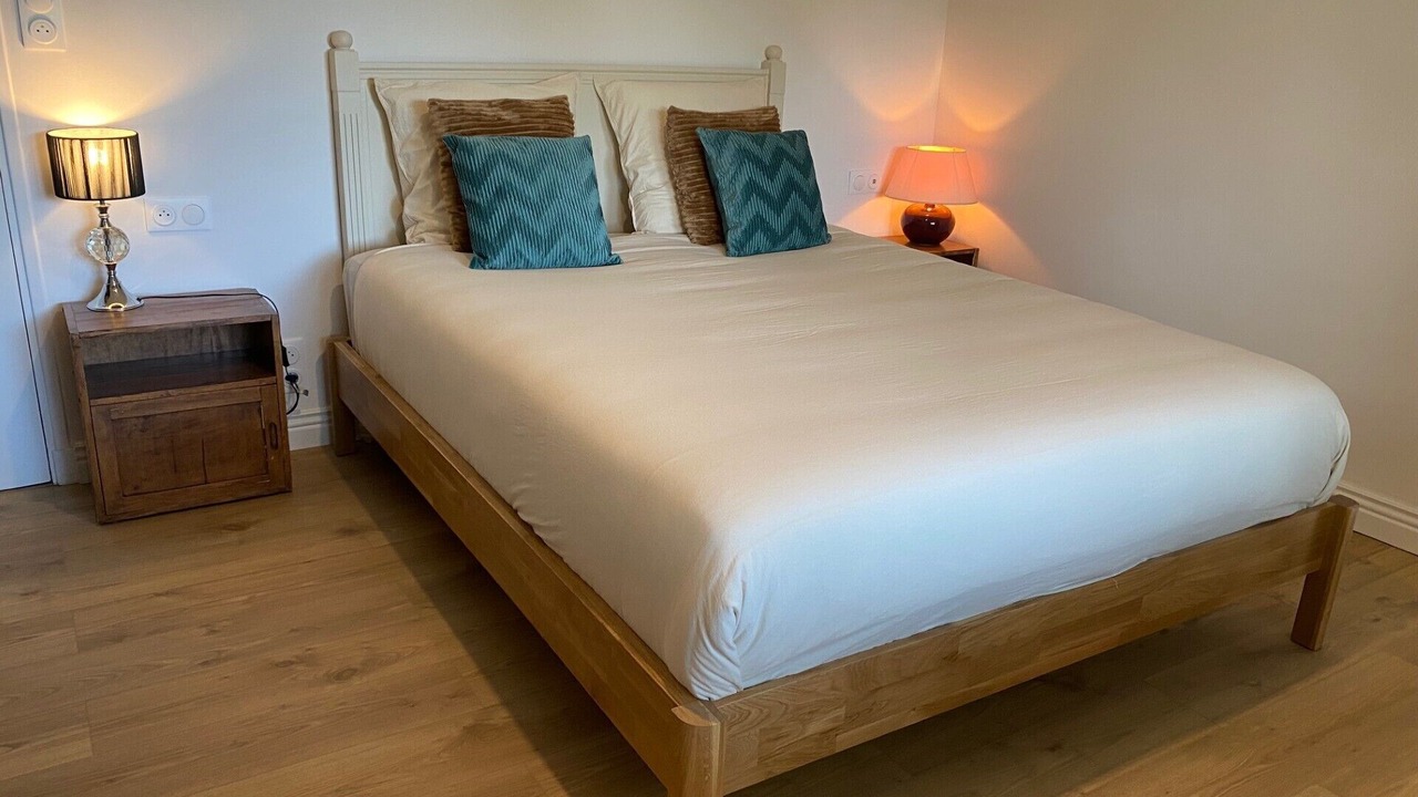 Photo of Bedroom in Entrecasteaux