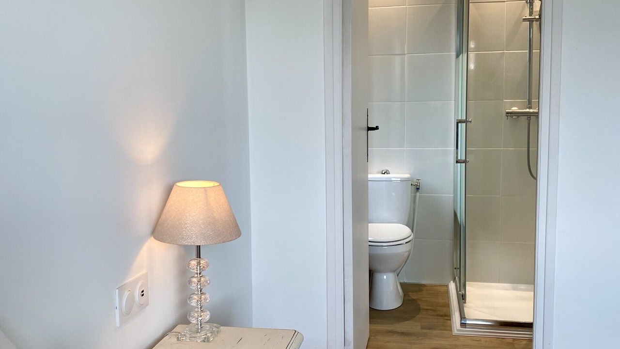 Photo of Bathroom in Entrecasteaux