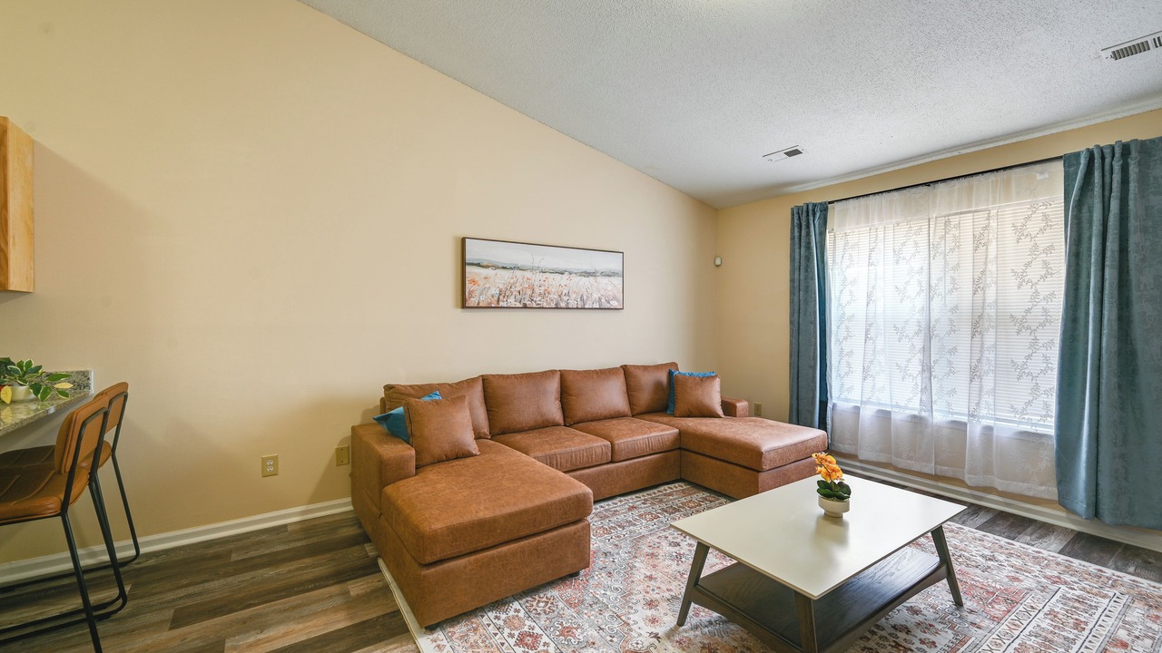 Photo of Livingroom in Greenville