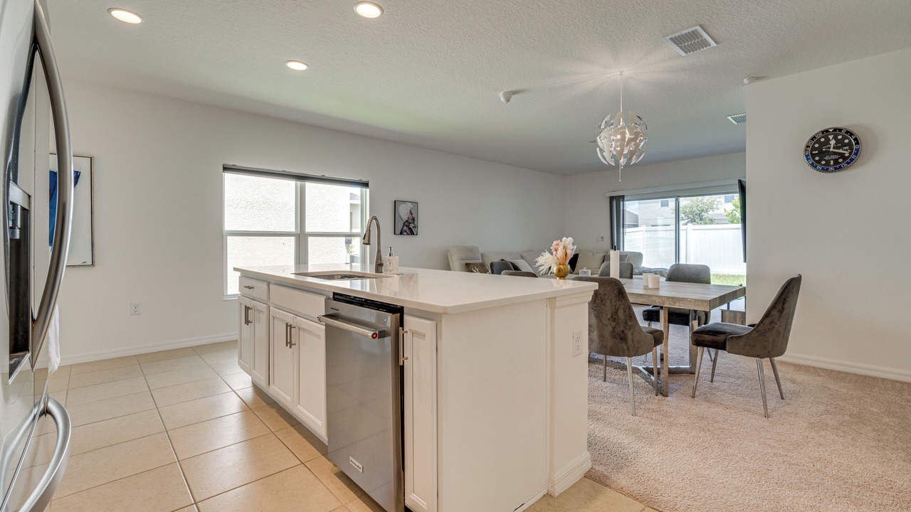 Photo of Kitchen in Groveland