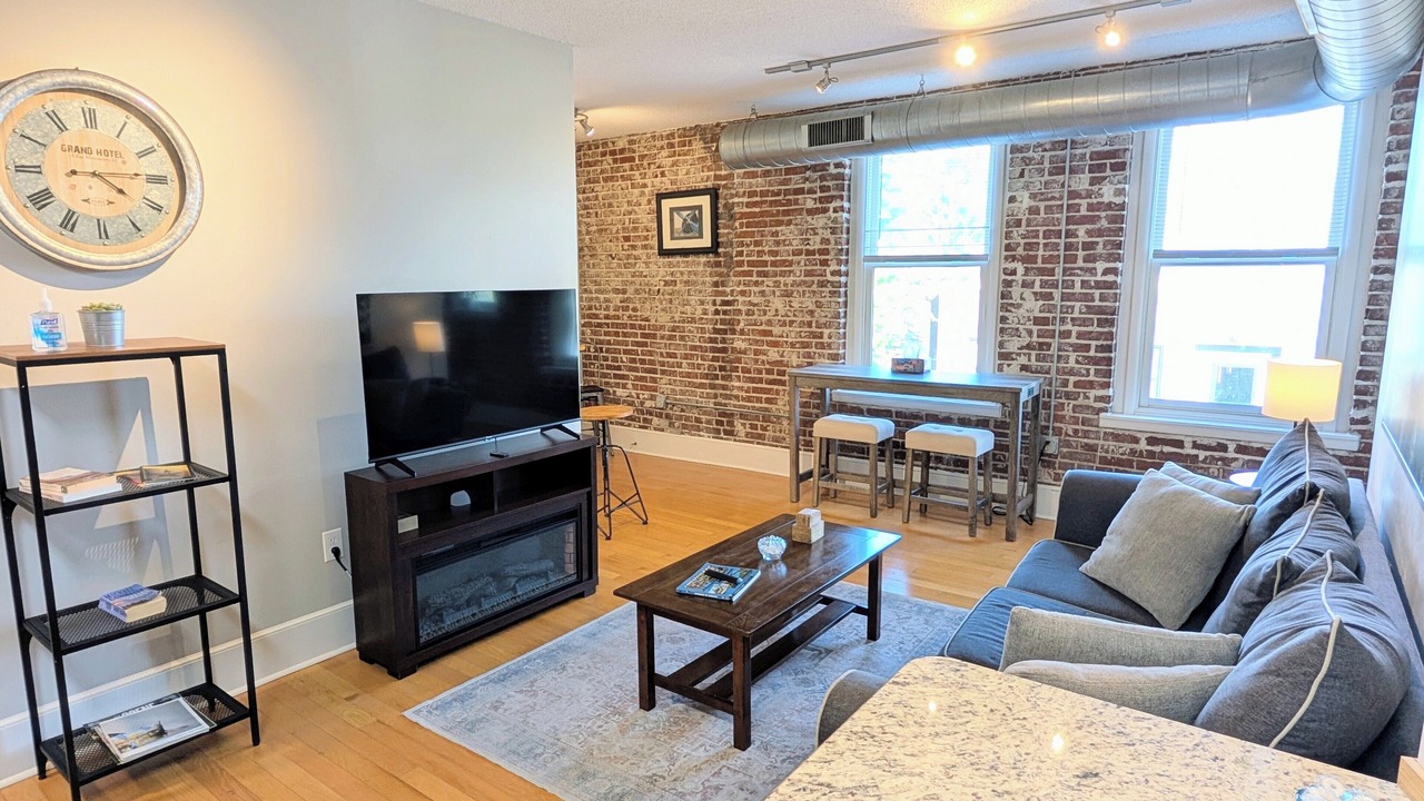 Photo of Livingroom in Downtown Memphis
