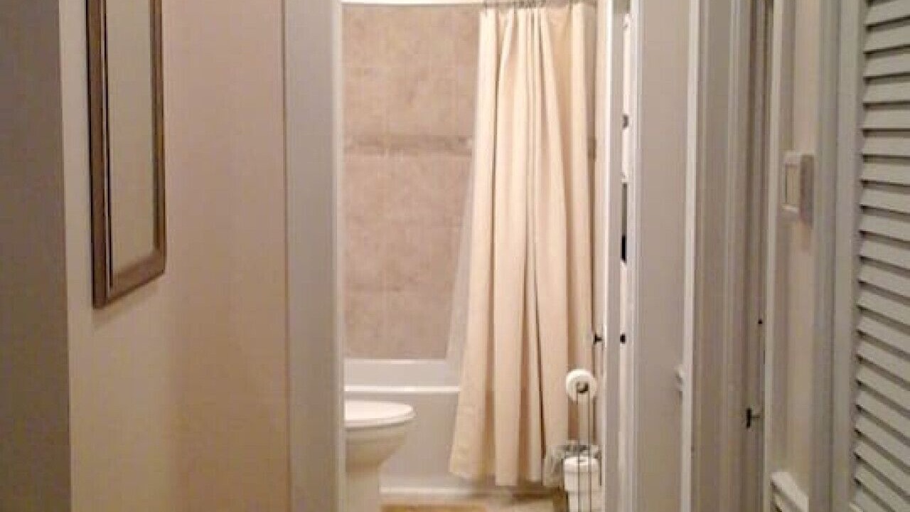 Photo of Bathroom in Wadley