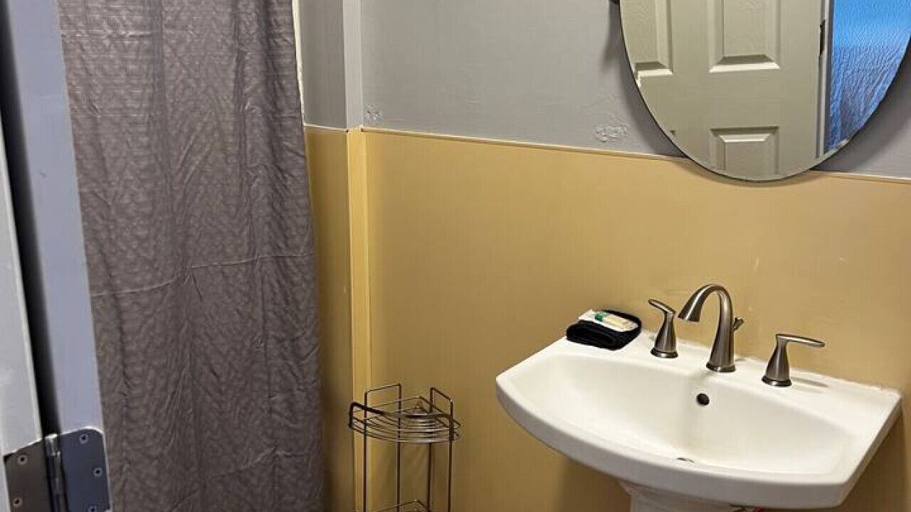 Photo of Bathroom in Wadley